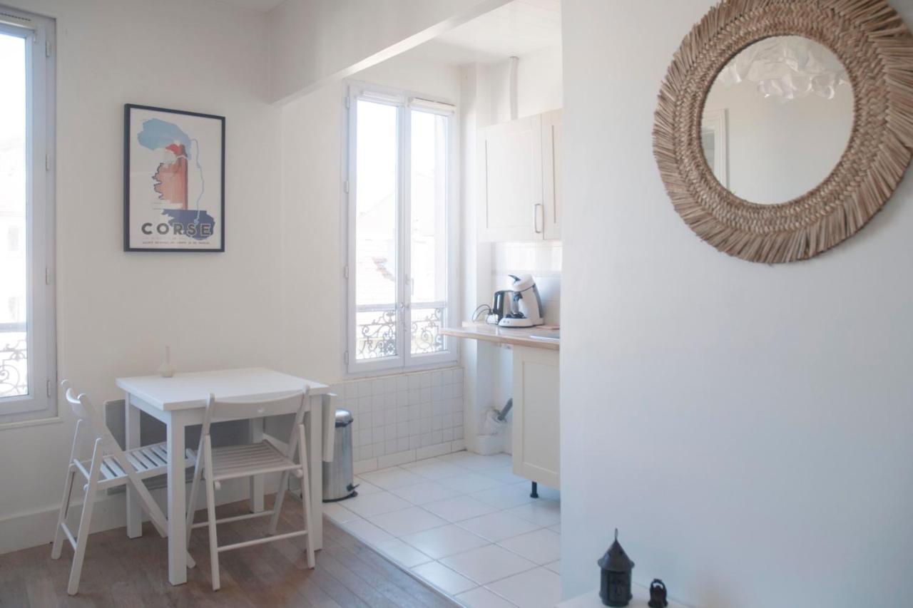 Cozy Apartment At The Gates Of Paris Le Pre-Saint-Gervais ภายนอก รูปภาพ