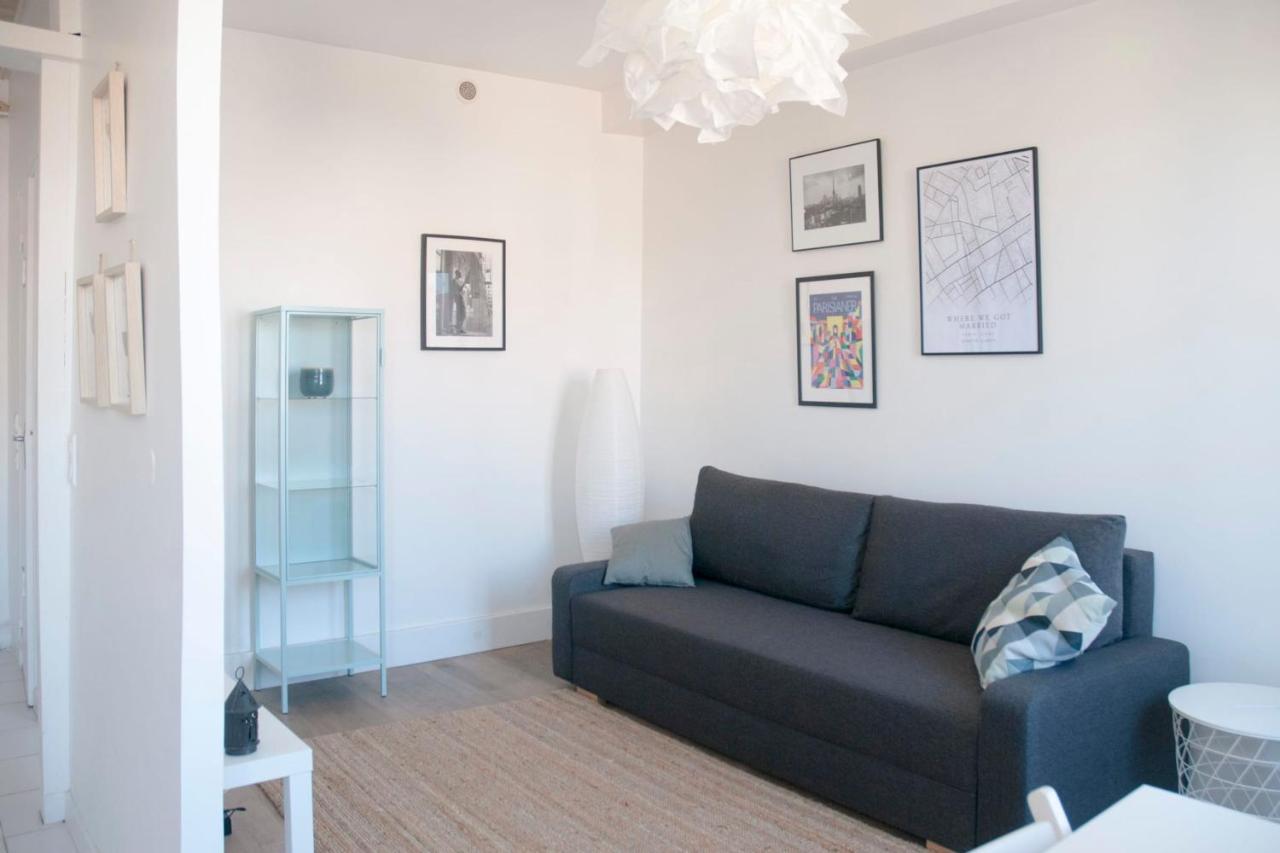 Cozy Apartment At The Gates Of Paris Le Pre-Saint-Gervais ภายนอก รูปภาพ